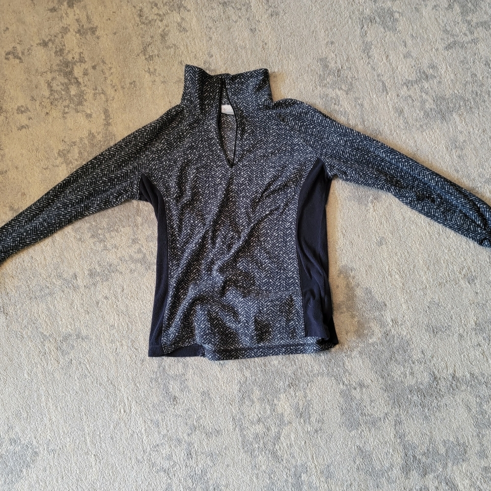 Columbia Women's Half-Zip Stretchy Pullover Shirt
